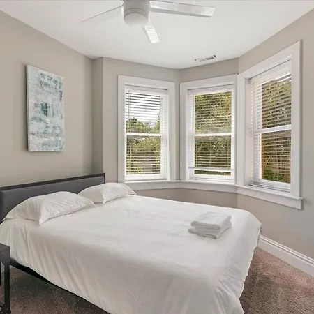Stunning Townhome 922 In The Grove Tower Grove Exterior photo