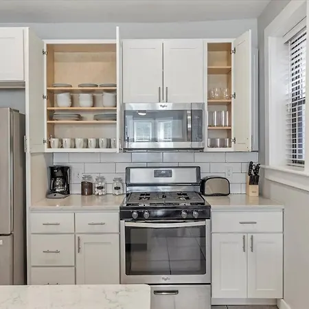 Stunning Townhome 922 In The Grove Tower Grove Exterior photo