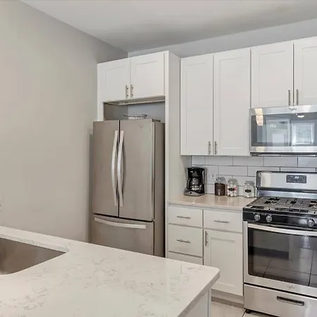 Stunning Townhome 922 In The Grove Tower Grove Exterior photo