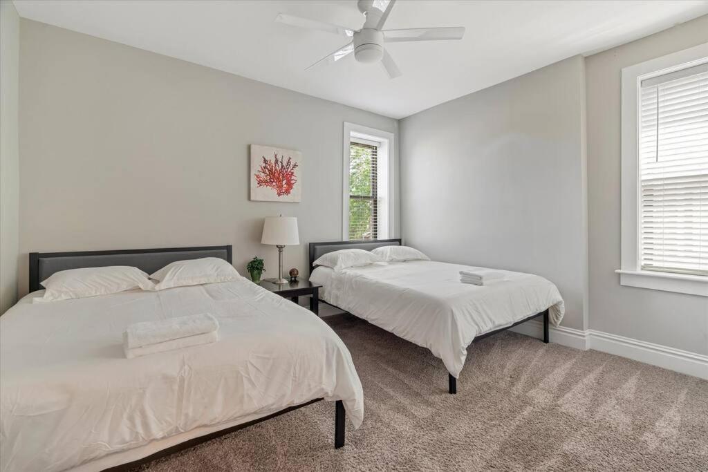 Stunning Townhome 922 In The Grove Holiday home Tower Grove